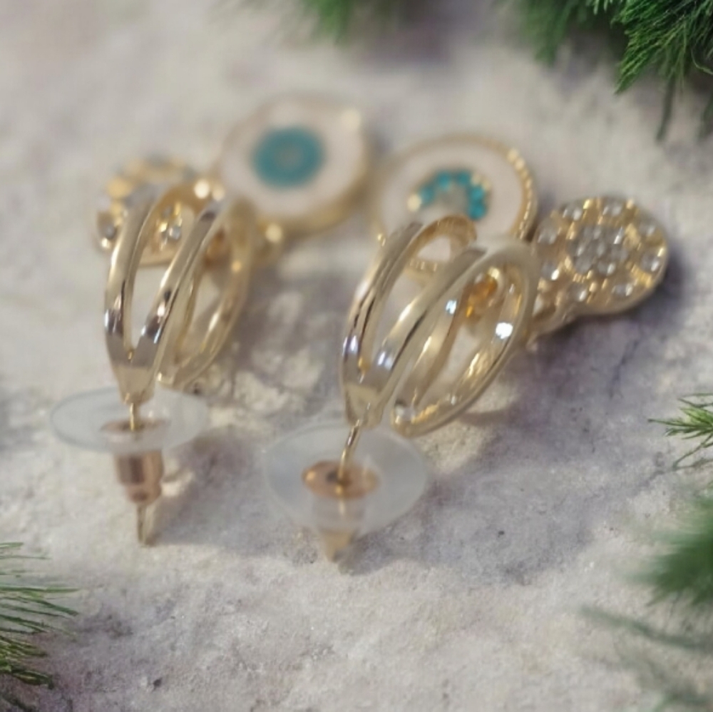 Elegant Gold and Blue Dangle Earrings - Picture 5 of 9